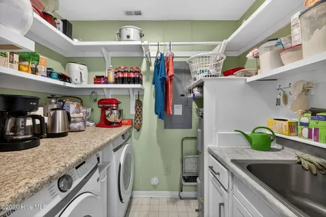 129 Red Bird Lane Hampstead NC 28443