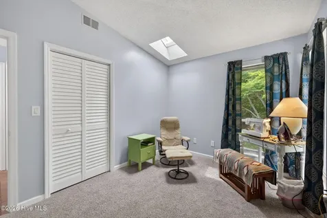 129 Red Bird Lane Hampstead NC 28443