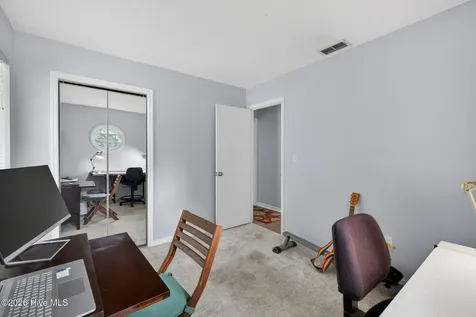 129 Red Bird Lane Hampstead NC 28443
