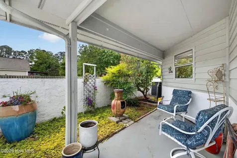 129 Red Bird Lane Hampstead NC 28443
