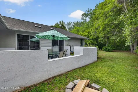 129 Red Bird Lane Hampstead NC 28443
