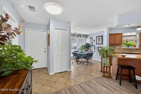 129 Red Bird Lane Hampstead NC 28443