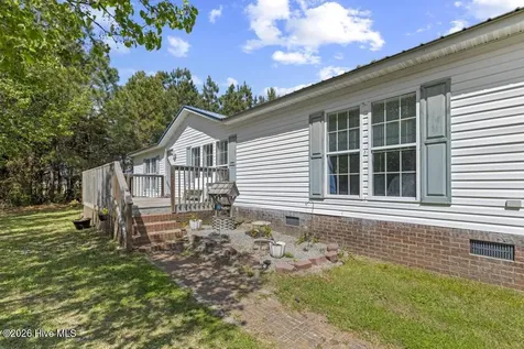 395 Peru Road Sneads Ferry NC 28460