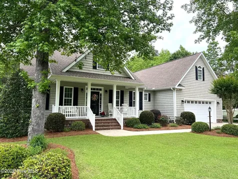 102 Travis Drive Beaufort NC 28516