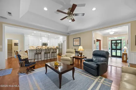 102 Travis Drive Beaufort NC 28516