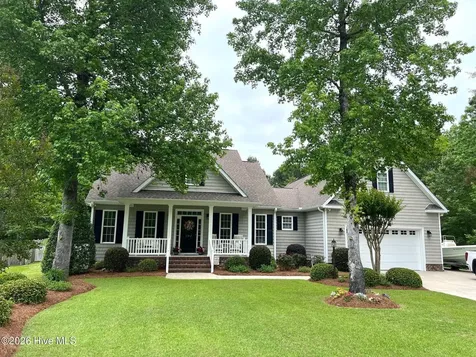 102 Travis Drive Beaufort NC 28516