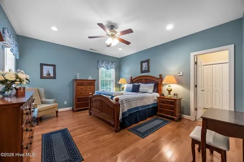102 Travis Drive Beaufort NC 28516