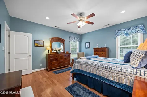 102 Travis Drive Beaufort NC 28516