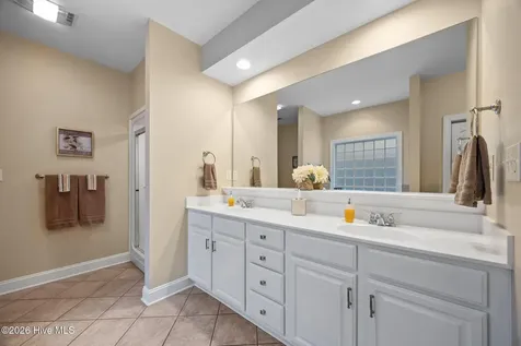 102 Travis Drive Beaufort NC 28516