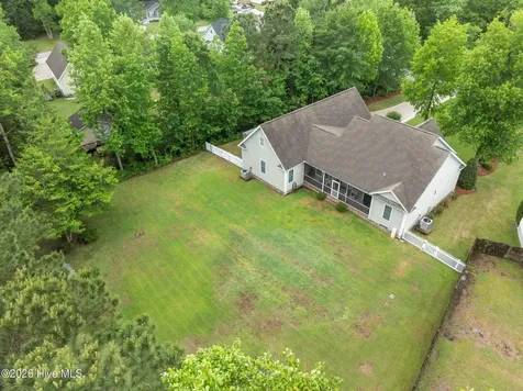102 Travis Drive Beaufort NC 28516