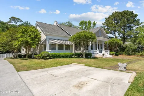 2112 Ascott Place Wilmington NC 28403