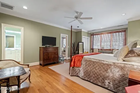 2112 Ascott Place Wilmington NC 28403