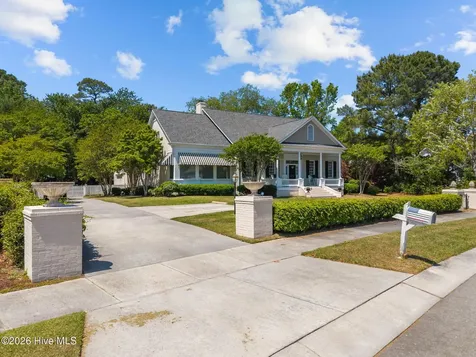 2112 Ascott Place Wilmington NC 28403