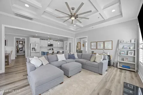 11 Tilloo Cut Way Hampstead NC 28443