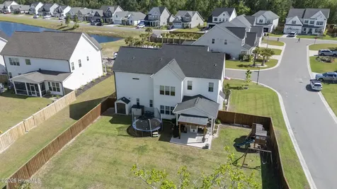 11 Tilloo Cut Way Hampstead NC 28443