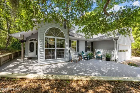111 Mimosa Boulevard Pine Knoll Shores NC 28512