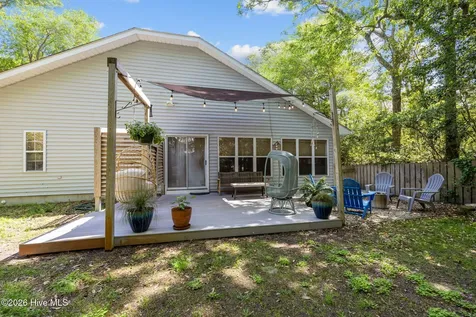 111 Mimosa Boulevard Pine Knoll Shores NC 28512