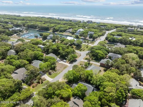 111 Mimosa Boulevard Pine Knoll Shores NC 28512