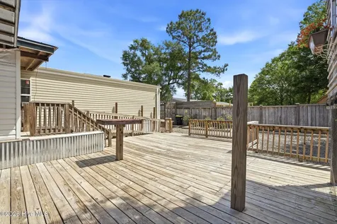 227 Old Fayetteville Road Leland NC 28451