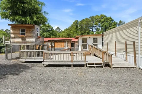227 Old Fayetteville Road Leland NC 28451