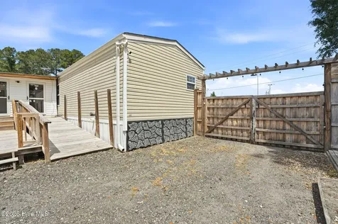 227 Old Fayetteville Road Leland NC 28451