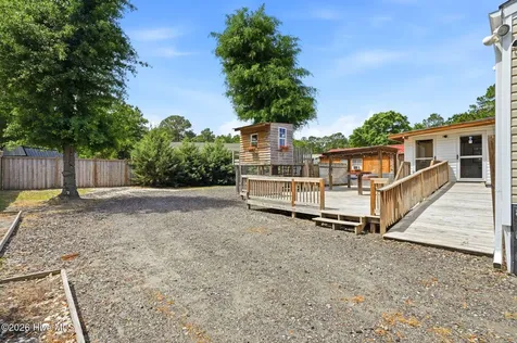 227 Old Fayetteville Road Leland NC 28451