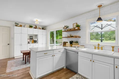 204 Boros Road New Bern NC 28560