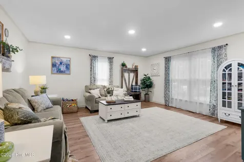 204 Boros Road New Bern NC 28560