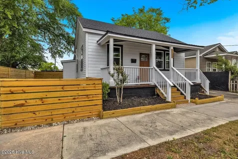 1109 Dock Street Wilmington NC 28401