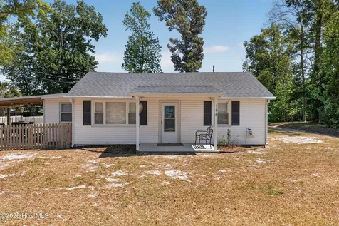 119 Midland Lane Sneads Ferry NC 28460