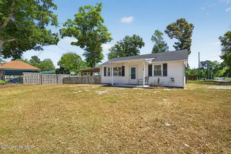119 Midland Lane Sneads Ferry NC 28460