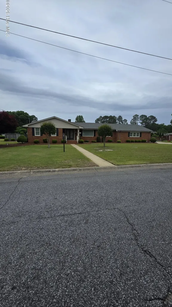 603 N Pinecrest Drive Goldsboro NC 27534
