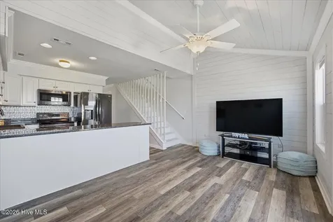3 Bermuda Landing Place North Topsail Beach NC 28460