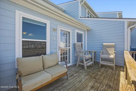 3 Bermuda Landing Place North Topsail Beach NC 28460