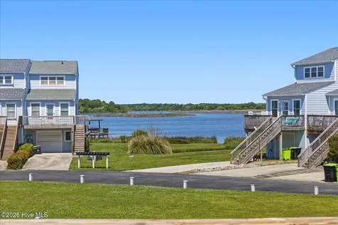 3 Bermuda Landing Place North Topsail Beach NC 28460