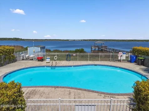 3 Bermuda Landing Place North Topsail Beach NC 28460