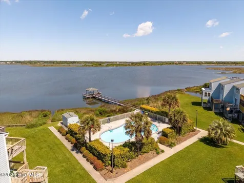 3 Bermuda Landing Place North Topsail Beach NC 28460
