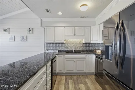 3 Bermuda Landing Place North Topsail Beach NC 28460