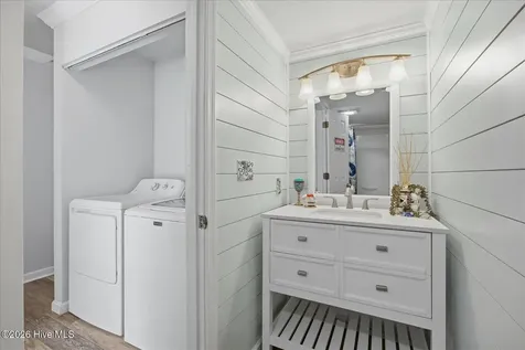 3 Bermuda Landing Place North Topsail Beach NC 28460