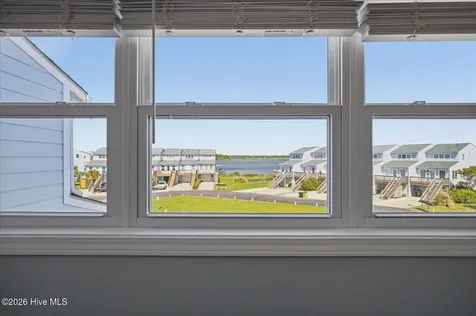 3 Bermuda Landing Place North Topsail Beach NC 28460