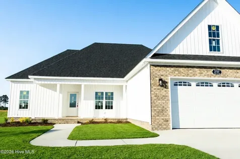 2757 Whitaker Glen Drive Farmville NC 27828