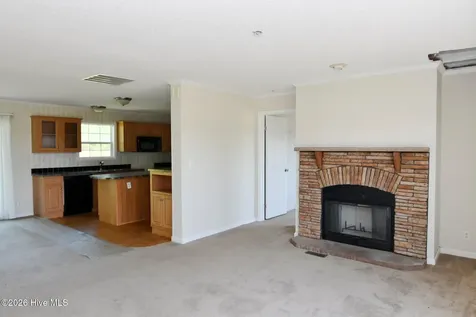 21 Grape Vine Landing Columbia NC 27925
