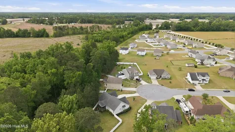 3100 Streamside Lane Winterville NC 28590