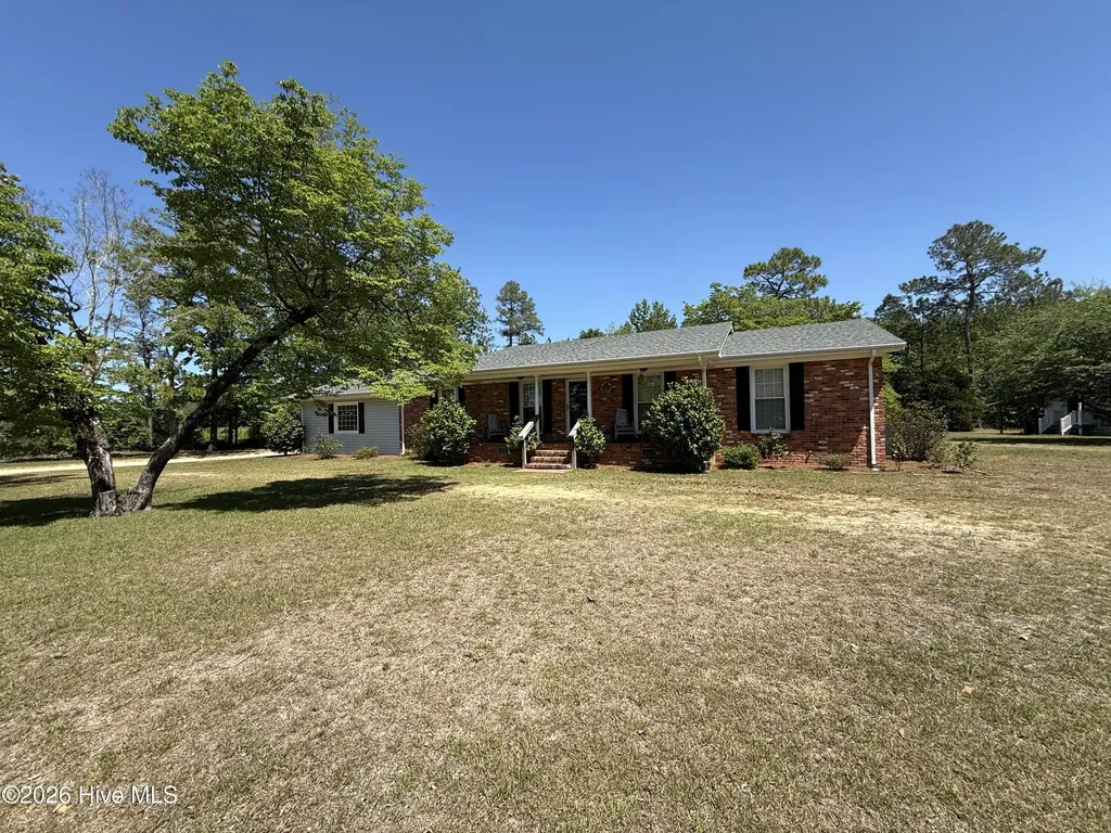 3731 Marsh Road Bladenboro NC 28320