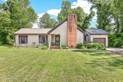207 Stillwood Drive Jacksonville NC 28540
