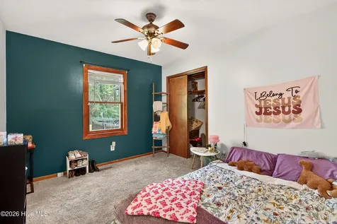 207 Stillwood Drive Jacksonville NC 28540
