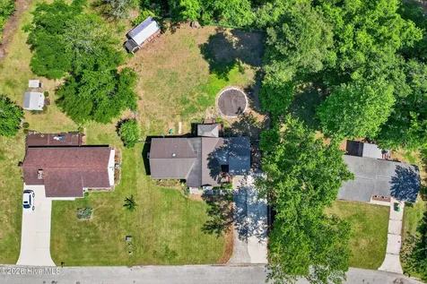 207 Stillwood Drive Jacksonville NC 28540