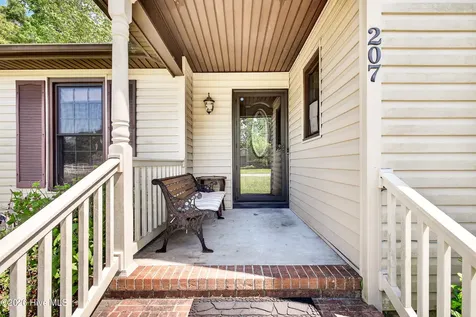 207 Stillwood Drive Jacksonville NC 28540