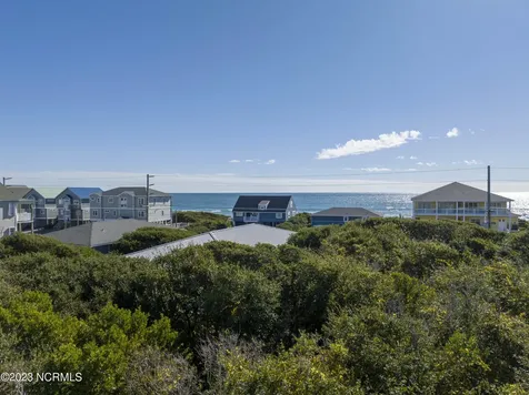 9B W Ridge Surf City NC 28445