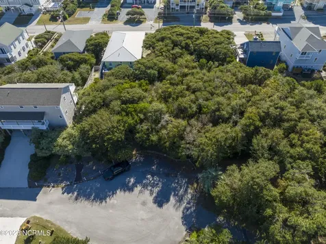 9B W Ridge Surf City NC 28445